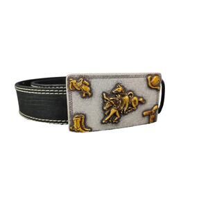 Nocona Belt Buckle with TwistedX Black Belt 32